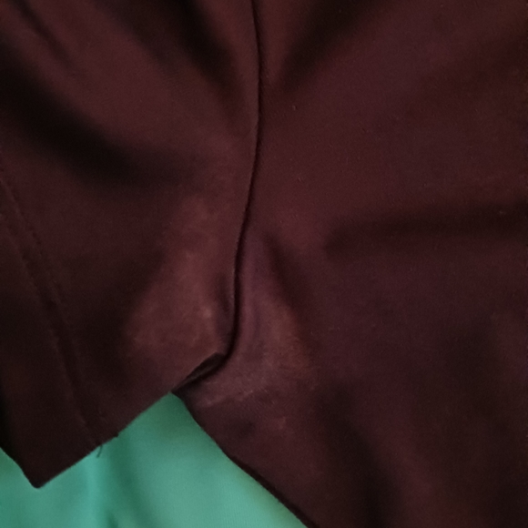 3 for $9 - Under Armour Black/Orange Short Sleeve Top Size Small - Picture 5 of 5